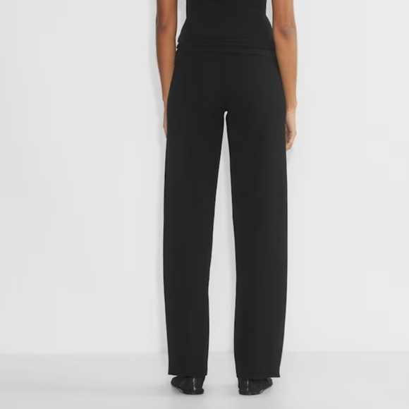 NWT The Group Aritzia "Souvenir" Wide Leg High Rise Pants. Ribbed. Black. M. - Picture 3 of 14